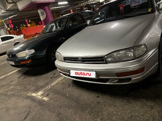1994 Toyota Camry III (XV10), серебристый, 240000 рублей, вид 3