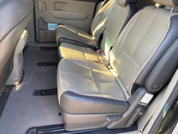 2016 Kia Sedona III, чёрный, 2400000 рублей - вид 10
