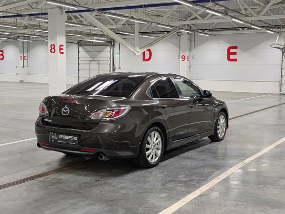 2011 Mazda 6 II (GH) Рестайлинг, коричневый, 655000 рублей - вид 4