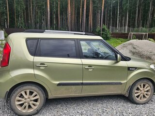 2013 Kia Soul I Рестайлинг, зелёный, 990000 рублей, вид 3