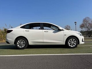 2021 Chevrolet Onix II, белый, 900000 рублей, вид 5