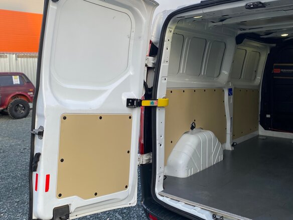 2017 Ford Transit Custom LWB I Рестайлинг, белый, 2700000 рублей - вид 17