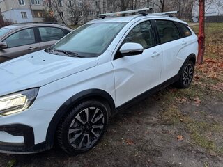 2024 Lada (ВАЗ) Vesta SW Cross I Рестайлинг (NG), белый, 1438000 рублей, вид 2