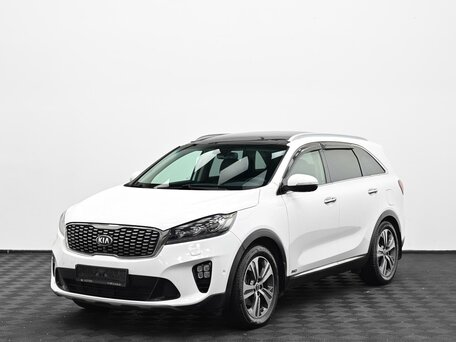 2018 Kia Sorento III Prime Рестайлинг, белый, 2435000 рублей, вид 3