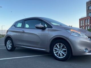 2014 Peugeot 208 I, розовый, 700000 рублей, вид 5