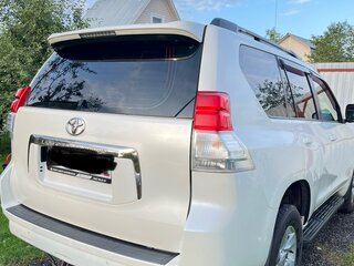 2010 Toyota Land Cruiser Prado 150 Series, белый, 2350000 рублей, вид 4