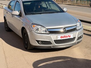 2010 Opel Astra H Рестайлинг, серебристый, 650000 рублей, вид 3