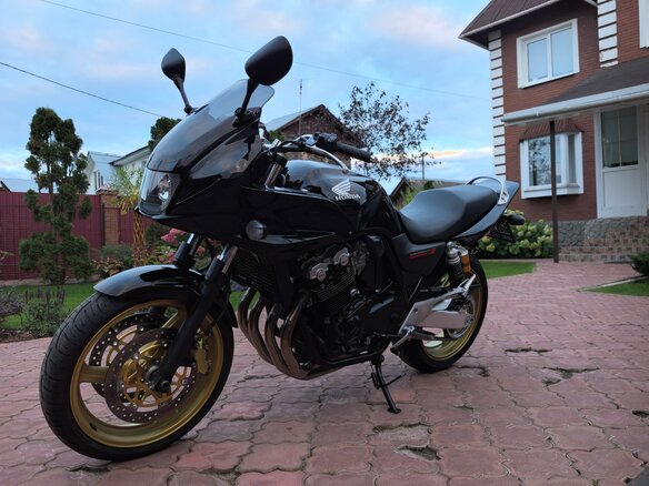 2005 Honda CB 400 Super Four, чёрный, 450000 рублей - вид 1