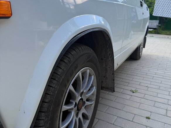 2011 Lada (ВАЗ) 2107, белый, 249000 рублей - вид 6