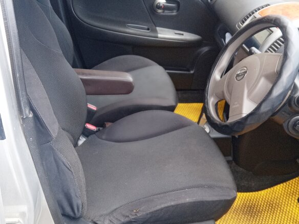 2007 Nissan Note I, серый, 400000 рублей - вид 12
