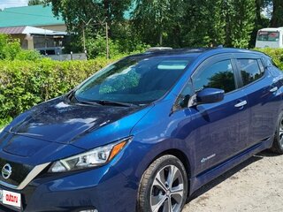 2018 Nissan Leaf II (ZE1), синий, 2099000 рублей, вид 5