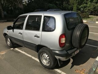2006 Chevrolet Niva I, серебристый, 300000 рублей, вид 2