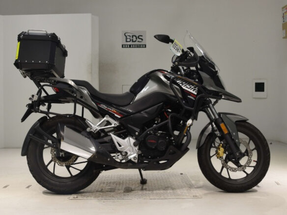 2021 Honda CB 190X (Wuyang), чёрный, 300000 рублей - вид 3