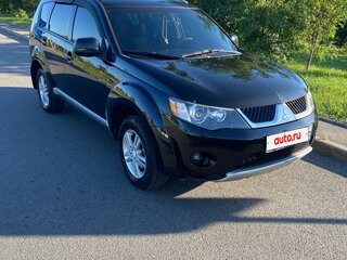 2007 Mitsubishi Outlander II, чёрный, 999999 рублей, вид 3