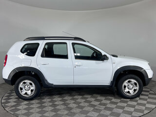 2012 Renault Duster I, белый, 695000 рублей, вид 4