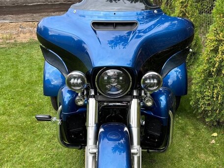 2018 Harley-Davidson Tri Glide, синий, 2550000 рублей, вид 3