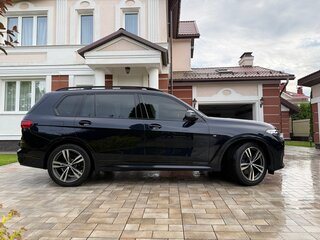 2019 BMW X7 40i I (G07), чёрный, 7500000 рублей, вид 4