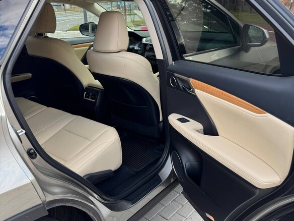 2020 Lexus RX 350 IV Рестайлинг, бежевый, 3989000 рублей - вид 9