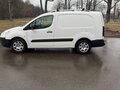 2015 Peugeot Partner, белый, 1600000 рублей - вид 1