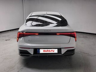 2026 Kia K5 III Рестайлинг, белый, 4060000 рублей, вид 4