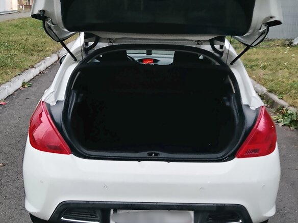 2012 Peugeot 308 I Рестайлинг, белый, 365000 рублей - вид 8