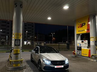 2017 Mercedes-Benz C-Класс AMG 63 AMG S IV (W205), серебристый, 5400000 рублей, вид 4