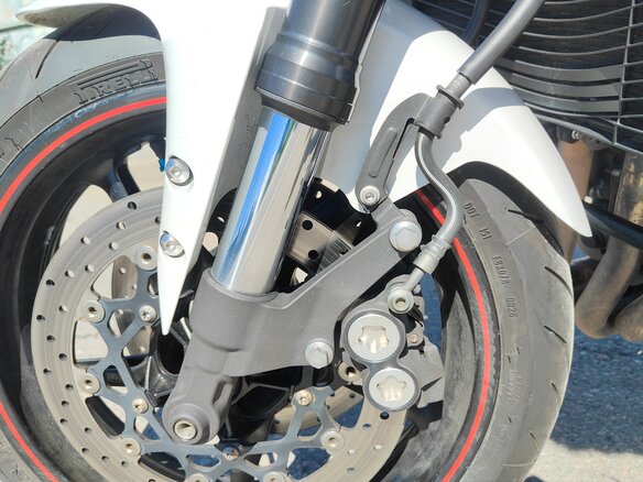 2008 Yamaha FZ1, белый, 500000 рублей - вид 9