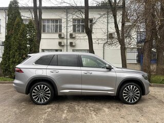 2026 Geely Monjaro I Рестайлинг, серебристый, 4954990 рублей, вид 5