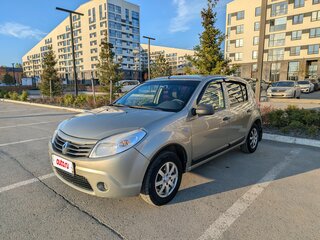 2011 Renault Sandero I, бежевый, 410000 рублей, вид 3