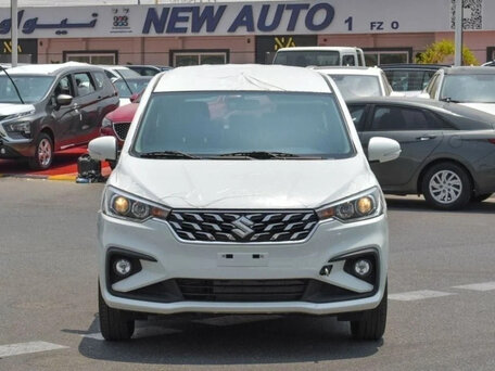 2025 Suzuki Ertiga II Рестайлинг, белый, 2100000 рублей, вид 2