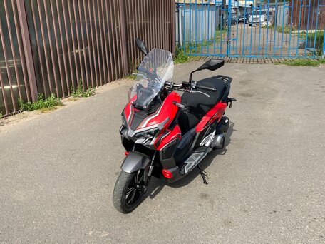 2023 Regulmoto XDV 300, красный, 290000 рублей, вид 5