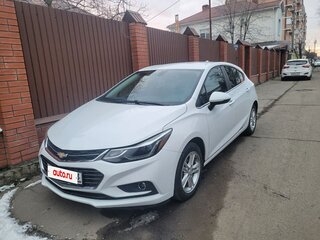 2017 Chevrolet Cruze II, белый, 1100000 рублей, вид 1