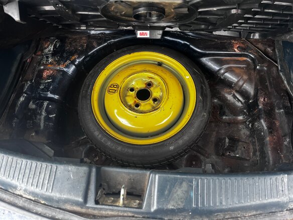 1995 Mazda 323 V (BA), синий, 115000 рублей - вид 7