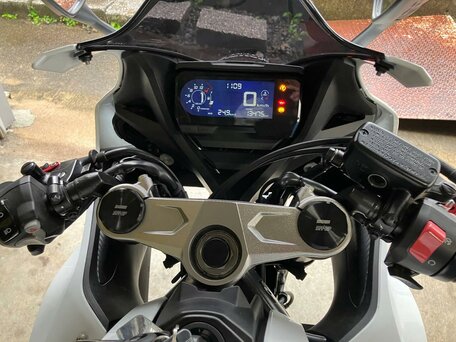 2024 Honda CBR 650R, белый, 977000 рублей, вид 5