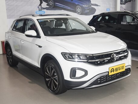 2025 Volkswagen T-Roc I Рестайлинг, белый, 2500000 рублей, вид 1