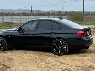2017 BMW 3 серии 320d xDrive VI (F3x) Рестайлинг, чёрный, 2600000 рублей, вид 5
