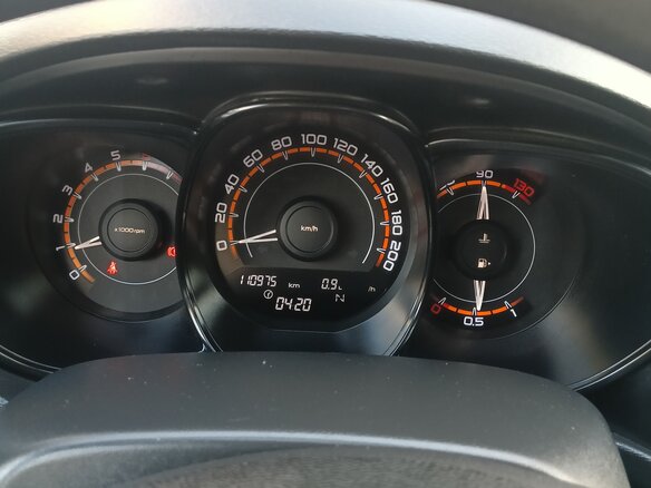 2017 Lada (ВАЗ) Vesta I, красный, 700000 рублей - вид 5