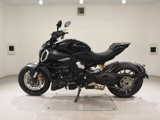 2023 Ducati Diavel V4, чёрный, 1890000 рублей, вид 1