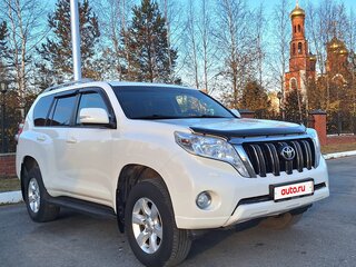 2015 Toyota Land Cruiser Prado 6-speed 150 Series Рестайлинг 1, белый, 3700000 рублей, вид 3
