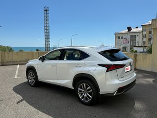 2018 Lexus NX 200 I Рестайлинг, белый, 3100000 рублей, вид 4