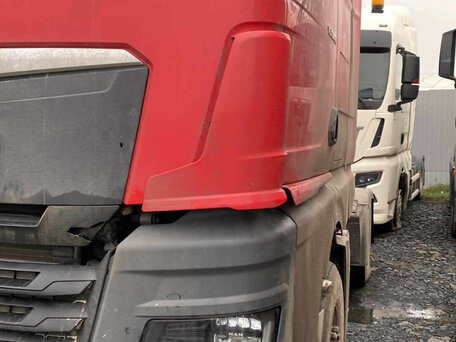 2023 MAN TGX, красный, 9508000 рублей, вид 3