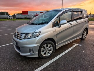 2011 Honda Freed I Рестайлинг, серый, 970000 рублей, вид 1