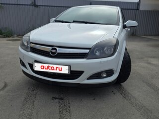 2007 Opel Astra GTC H Рестайлинг, белый, 420000 рублей, вид 3