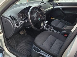 2013 Skoda Octavia II (A5) Рестайлинг, серебристый, 850000 рублей, вид 5