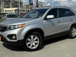 2012 Kia Sorento II Рестайлинг, серебристый, 1250000 рублей, вид 1