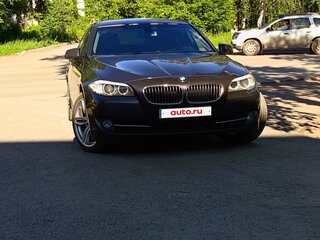 2013 BMW 5 серии 528i xDrive VI (F10/F11/F07), коричневый, 1920000 рублей, вид 2