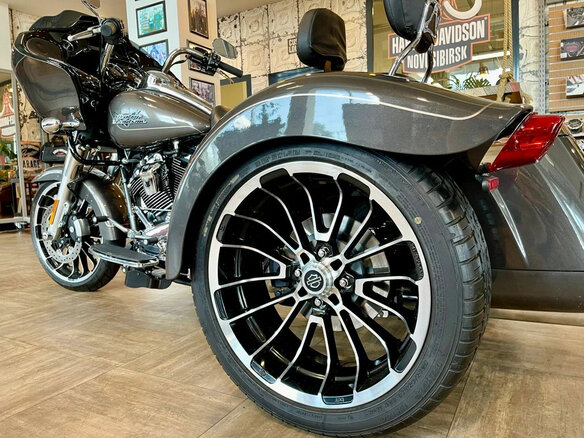 2023 Harley-Davidson Road Glide 3, серый, 4980000 рублей - вид 13