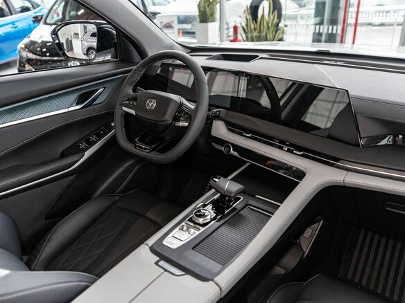 2025 Changan CS75 Plus III, белый, 3669900 рублей - вид 6