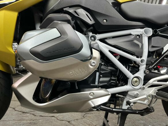 2020 BMW R 1250 RS, золотистый, 1190000 рублей - вид 28