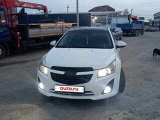 2013 Chevrolet Cruze I Рестайлинг, белый, 550000 рублей, вид 4